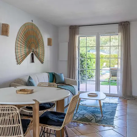 公寓 Cosy Flat - St Tropez Centre - Parkingpool - 2br6p 圣特罗佩