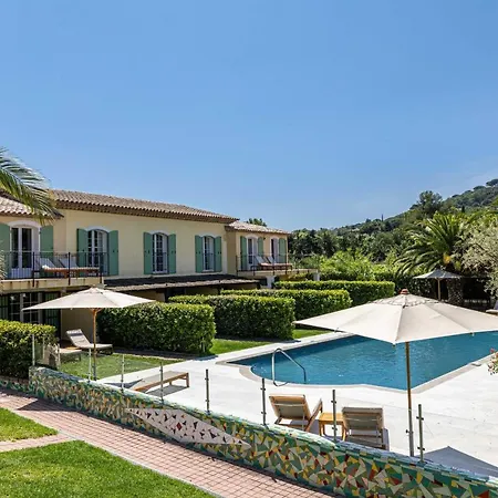 Cosy Flat - St Tropez Centre - Parkingpool - 2br6p 公寓 *